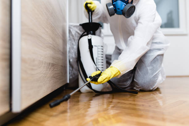 Best Exterminator Services  in North Eagle Butte, SD