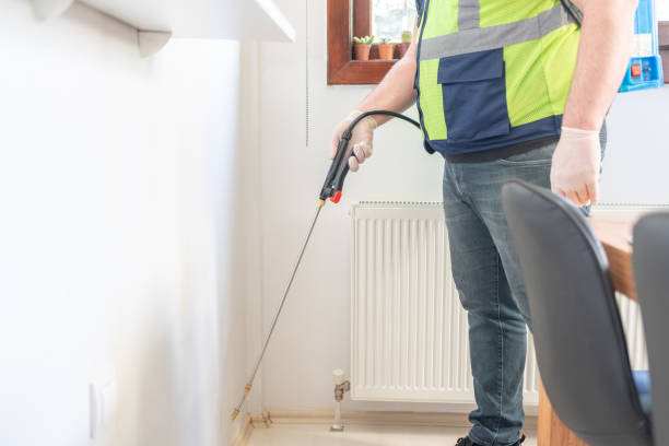 Best Best Pest Control Companies  in North Eagle Butte, SD